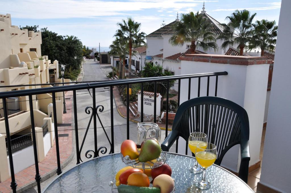 Nerja Paradise Rentals - Chimenea Apts Habitación foto