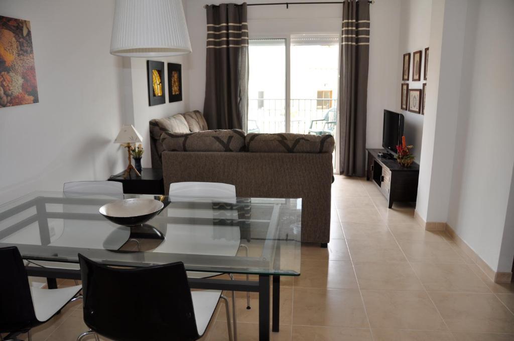 Nerja Paradise Rentals - Chimenea Apts Habitación foto